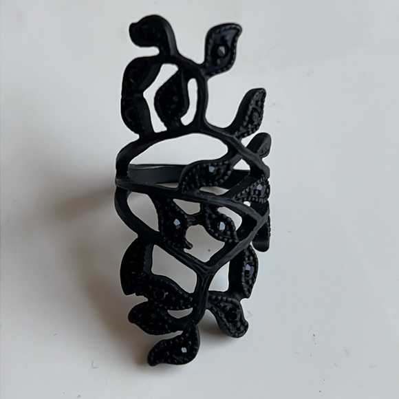Designer Black Crystal Floral Ivy Finger Crawler Wrap Ring - Picture 5 of 10